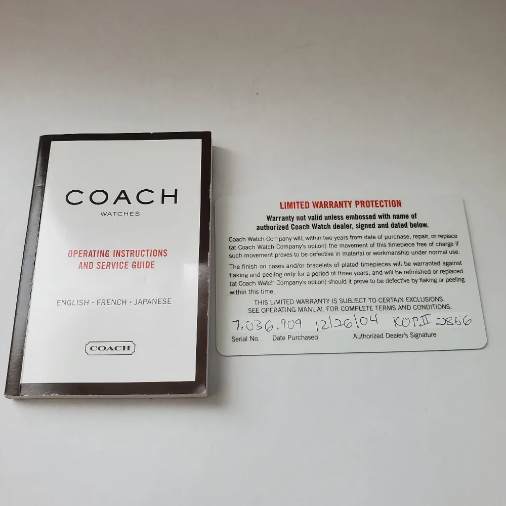 Vintage Coach Women's Black Leather Watch with Interchangeable Diamond Bezel - Picture 6 of 6